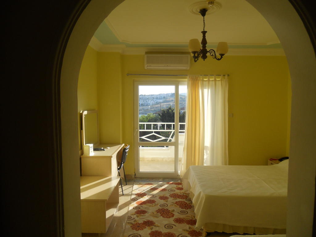 Baris Hotel Erdemli ภายนอก รูปภาพ