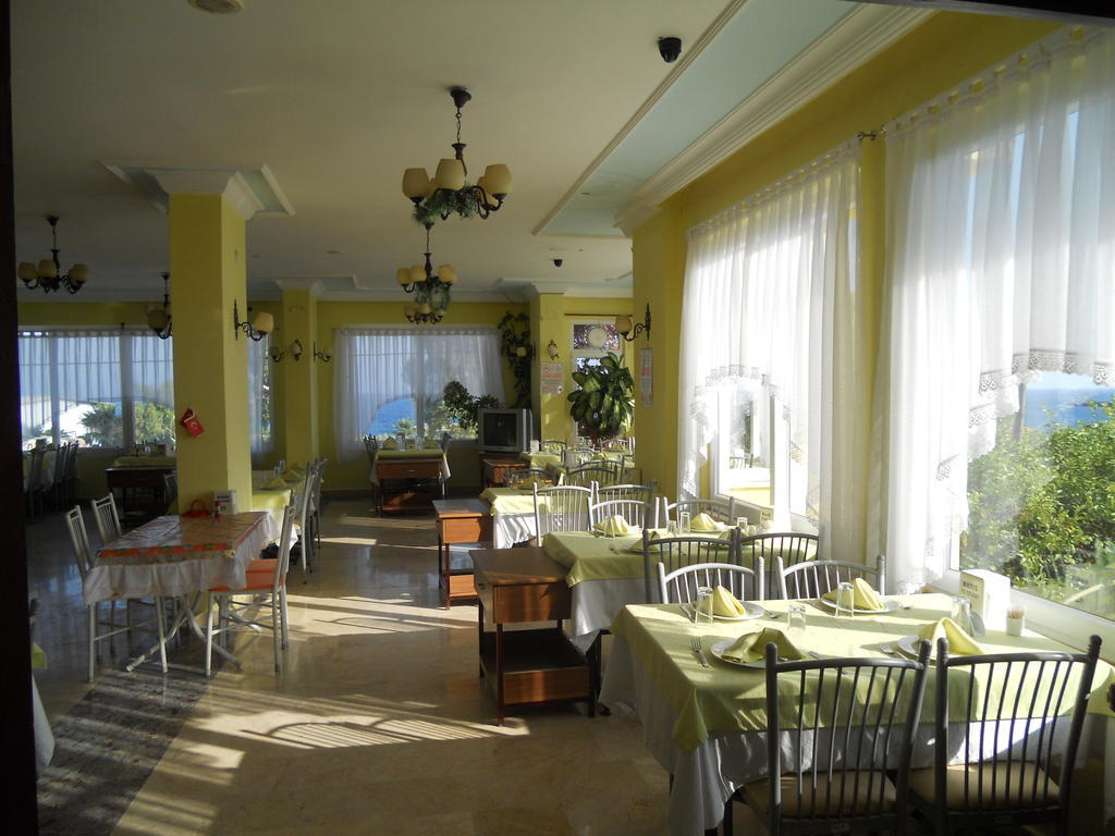 Baris Hotel Erdemli ภายนอก รูปภาพ