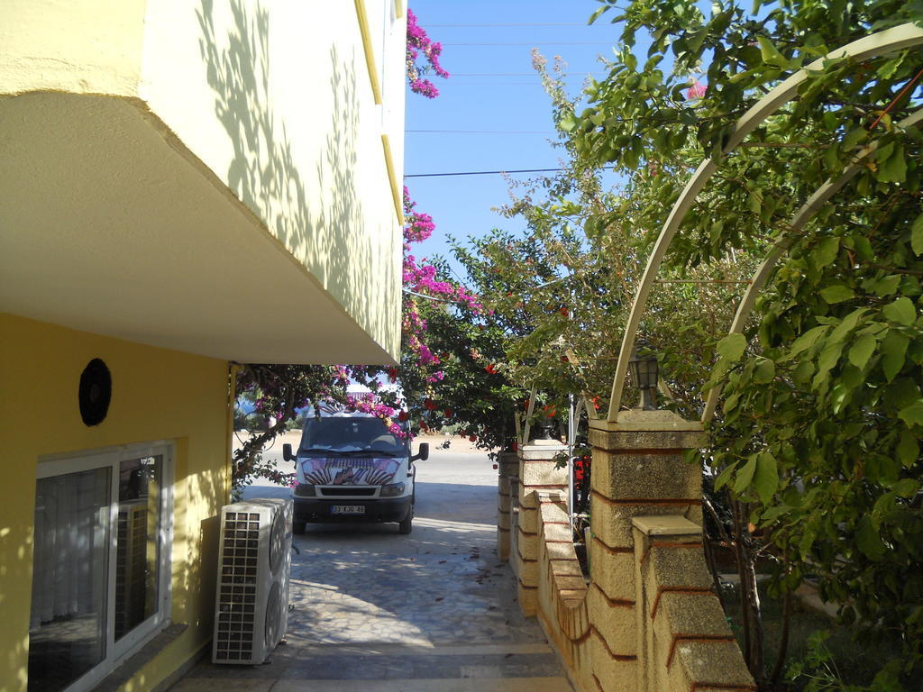 Baris Hotel Erdemli ภายนอก รูปภาพ