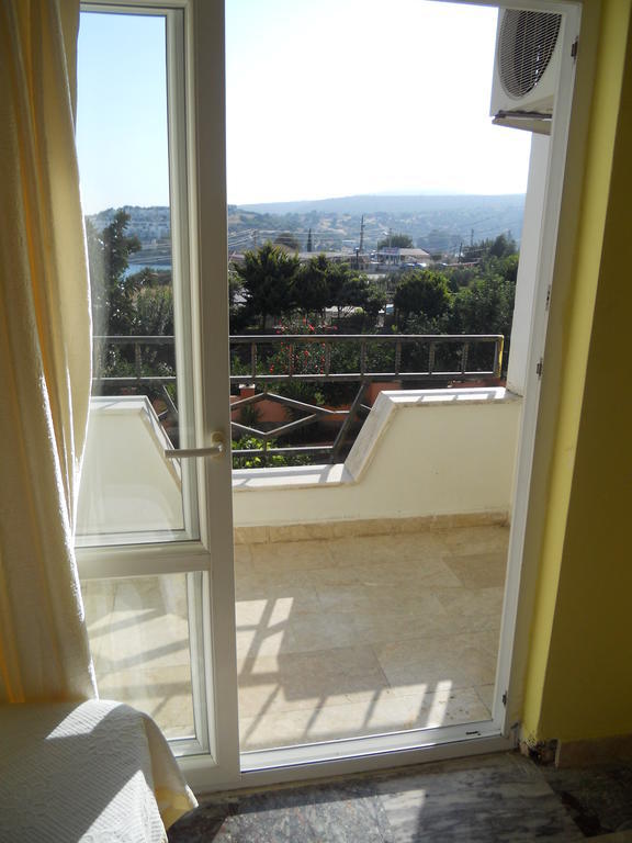 Baris Hotel Erdemli ภายนอก รูปภาพ