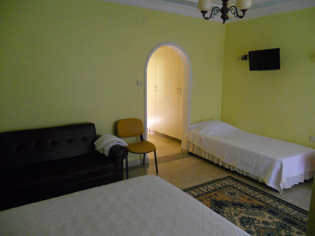 Baris Hotel Erdemli ภายนอก รูปภาพ